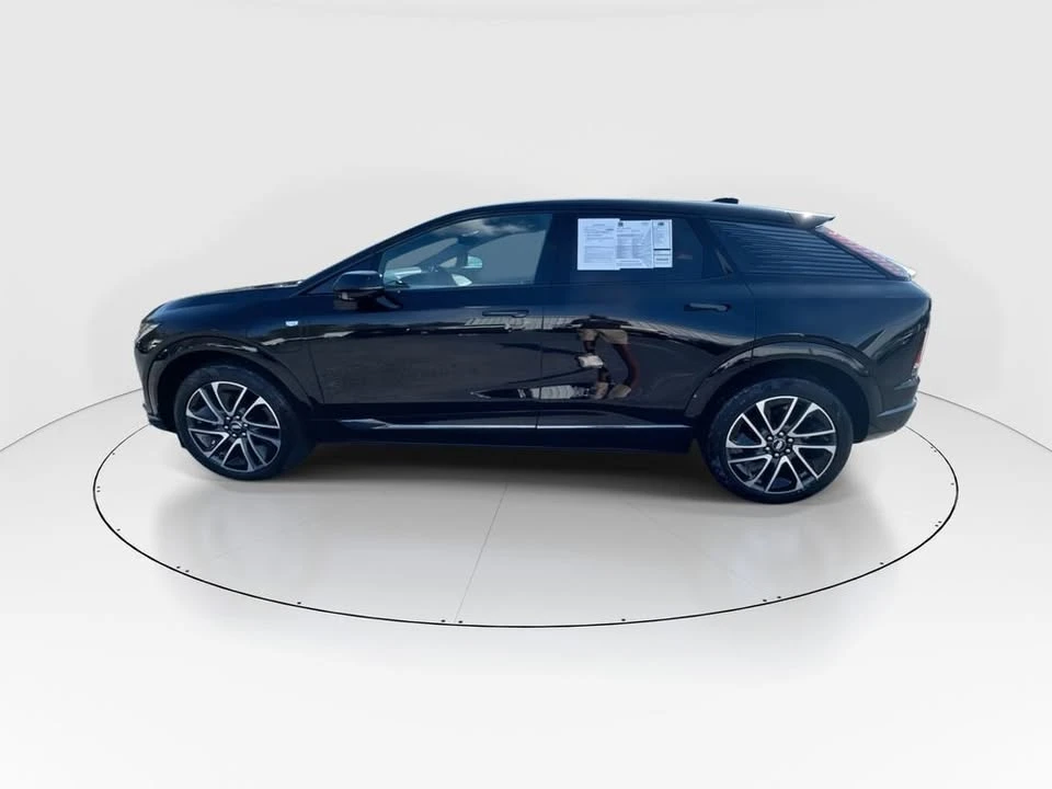 2025 Cadillac Optiq - Image 5 of 20