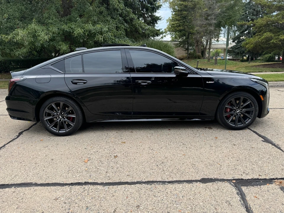 2025 Cadillac - Image 3 of 21