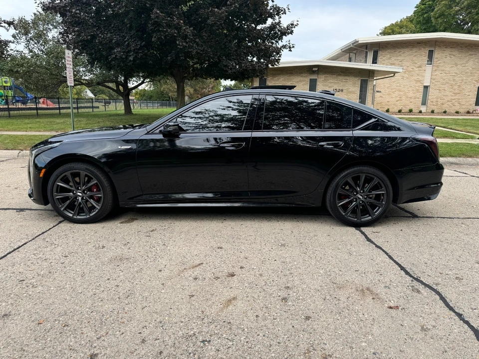 2025 Cadillac - Image 7 of 21