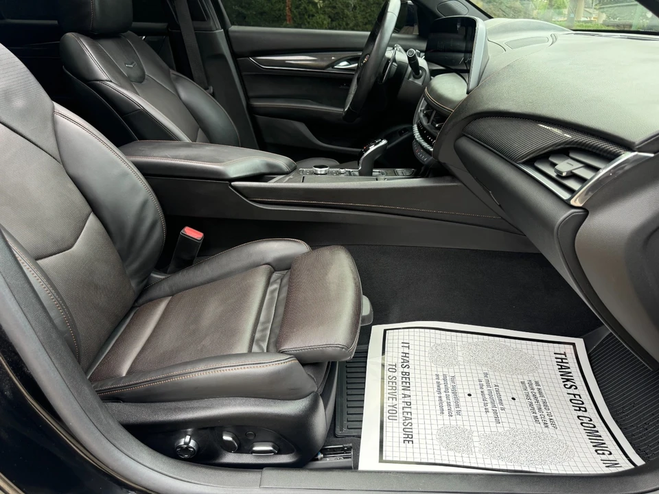2025 Cadillac - Image 14 of 21