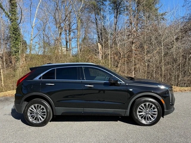 2025 Cadillac XT4 - Image 5 of 12