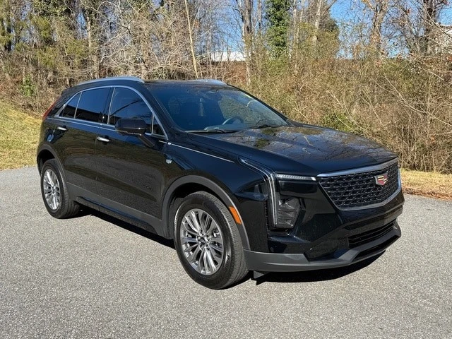 2025 Cadillac XT4 - Image 4 of 12