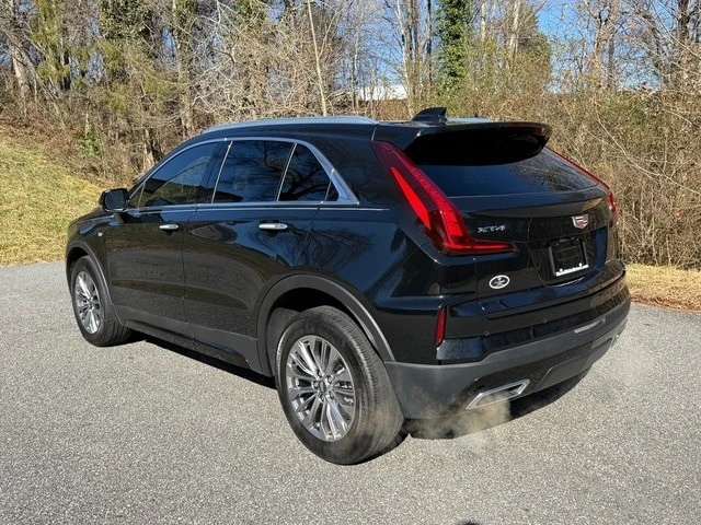 2025 Cadillac XT4 - Image 8 of 12