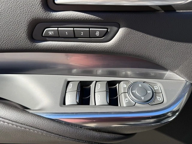 2025 Cadillac XT4 - Image 12 of 12