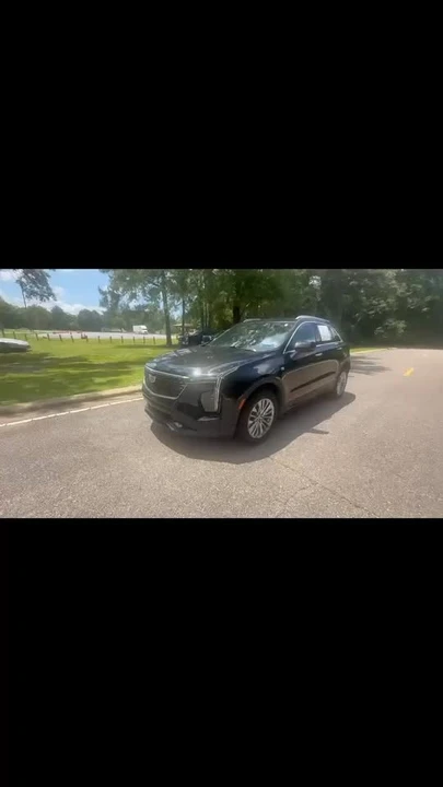 2025 Cadillac XT4 - Image 12 of 12