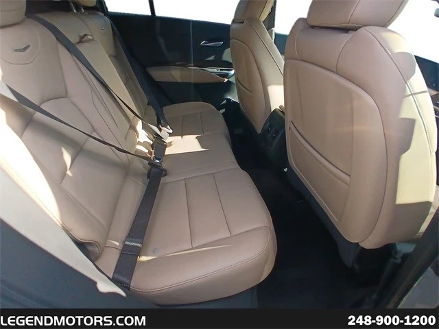 2025 Cadillac XT4 - Image 19 of 21