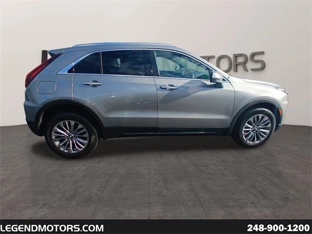 2025 Cadillac XT4 - Image 9 of 21