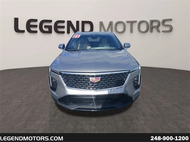 2025 Cadillac XT4 - Image 3 of 21