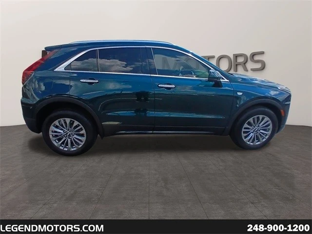 2025 Cadillac XT4 - Image 9 of 21