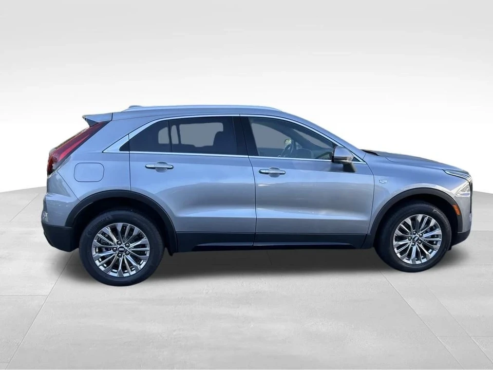 2025 Cadillac XT4 - Image 7 of 12