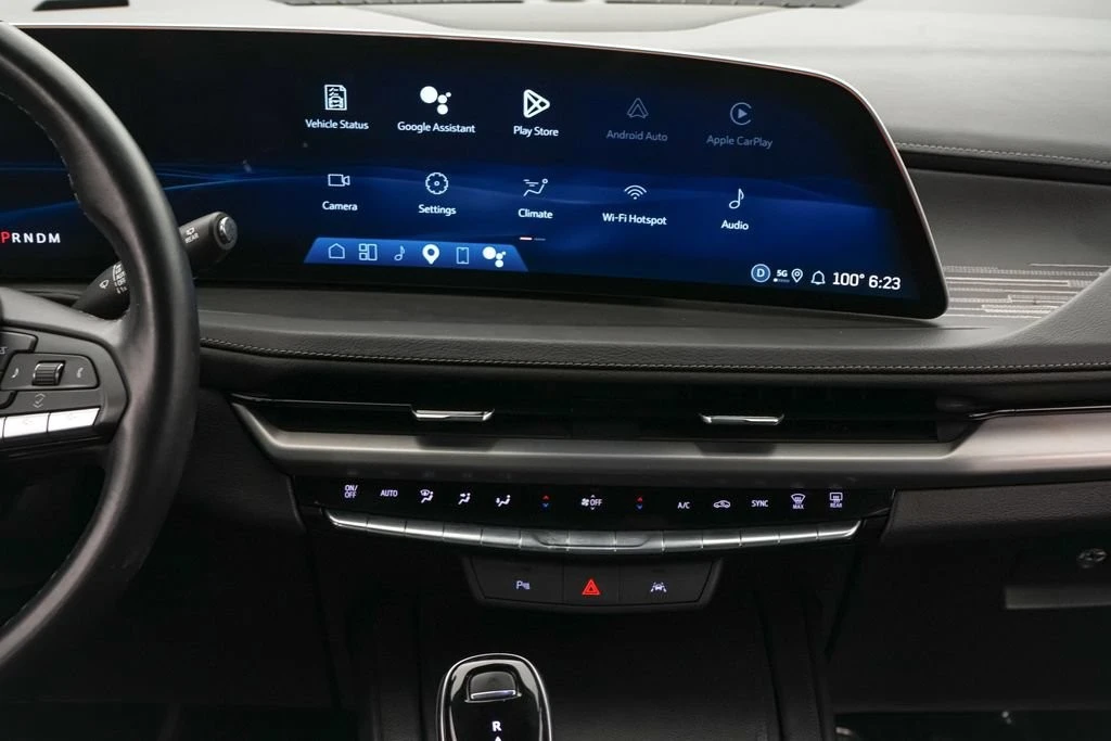 2025 Cadillac XT4 - Image 16 of 24