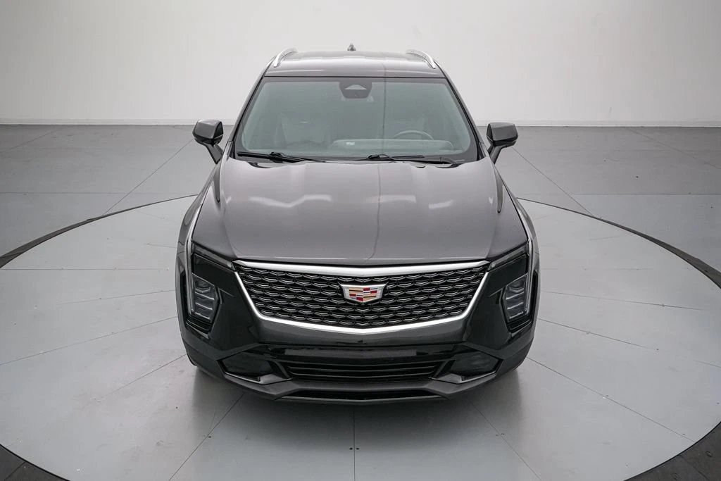 2025 Cadillac XT4 - Image 10 of 24