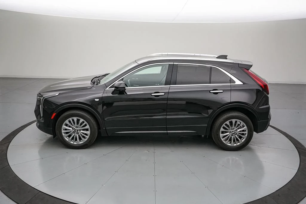 2025 Cadillac XT4 - Image 8 of 24