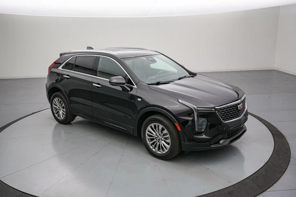 2025 Cadillac XT4 - Image 2 of 24