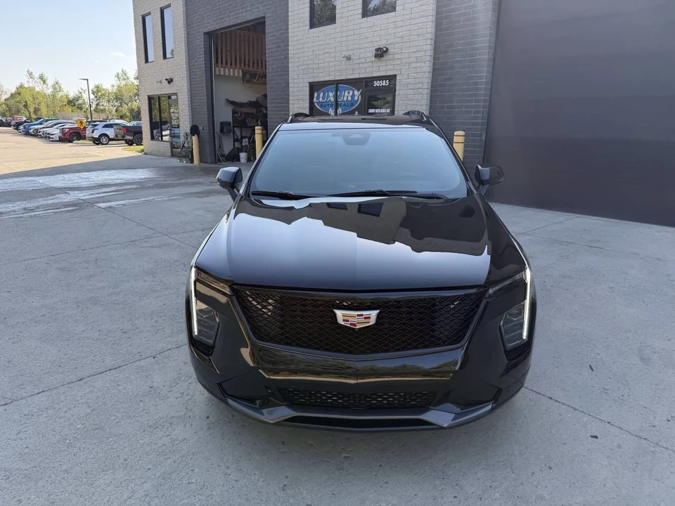 2025 Cadillac XT4 - Image 3 of 12