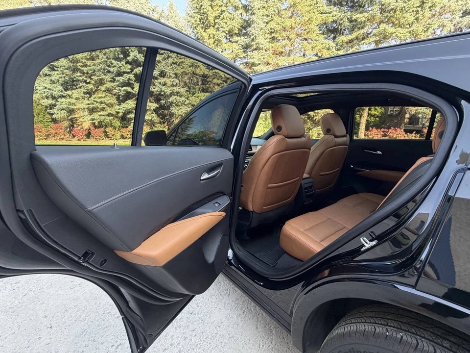 2025 Cadillac XT4 - Image 12 of 12