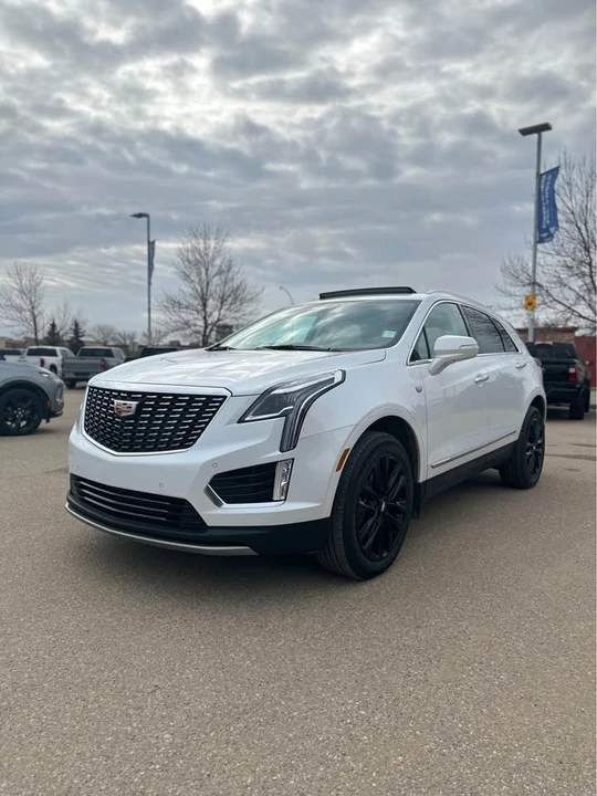 2025 Cadillac XT5 - Image 2 of 10