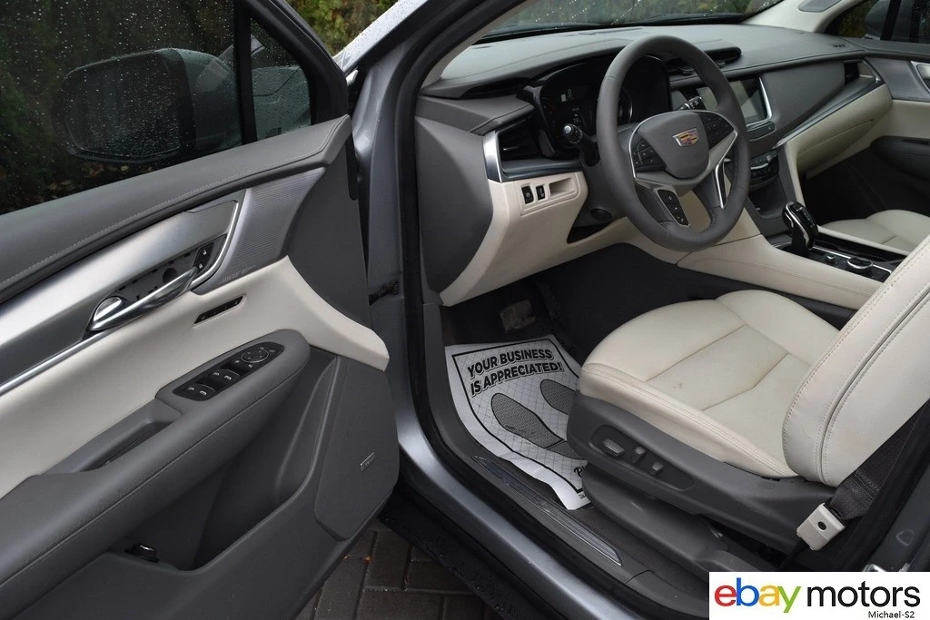 2025 Cadillac XT5 - Image 11 of 21
