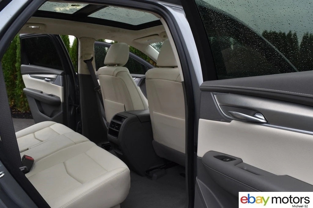 2025 Cadillac XT5 - Image 17 of 21