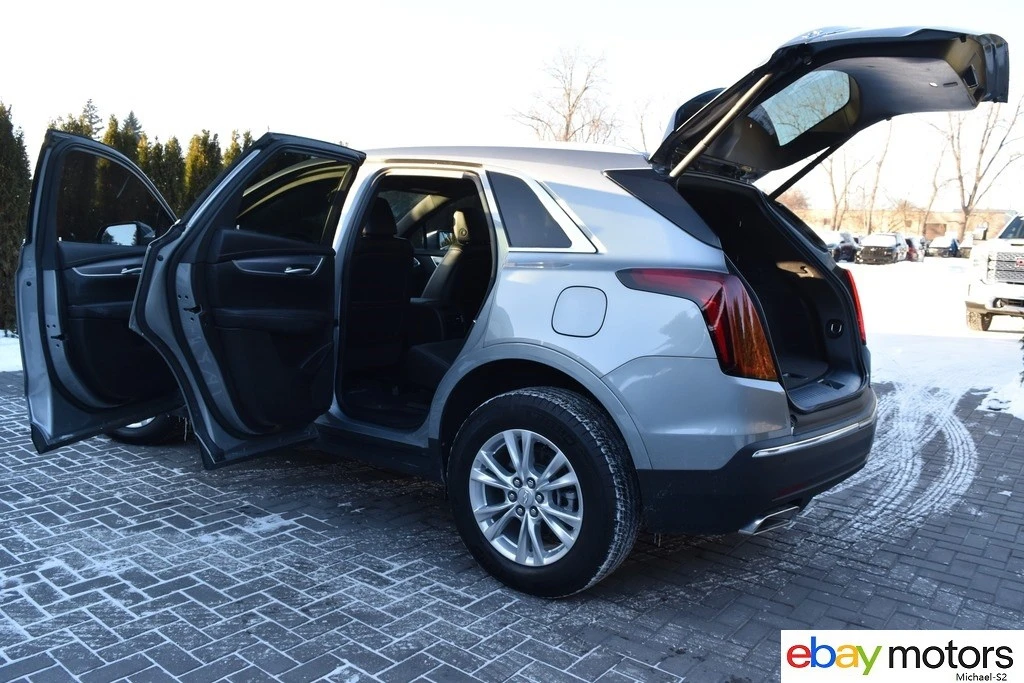 2025 Cadillac XT5 - Image 19 of 21