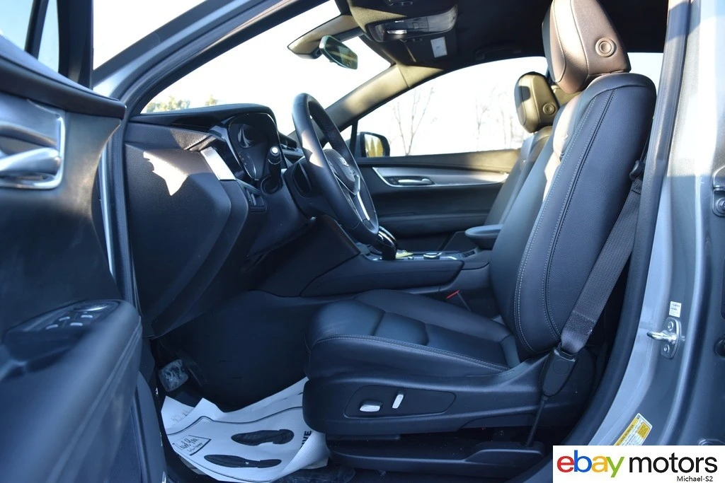 2025 Cadillac XT5 - Image 10 of 21