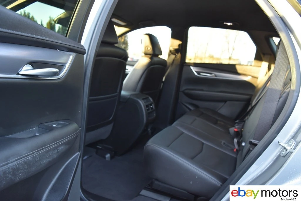 2025 Cadillac XT5 - Image 13 of 21