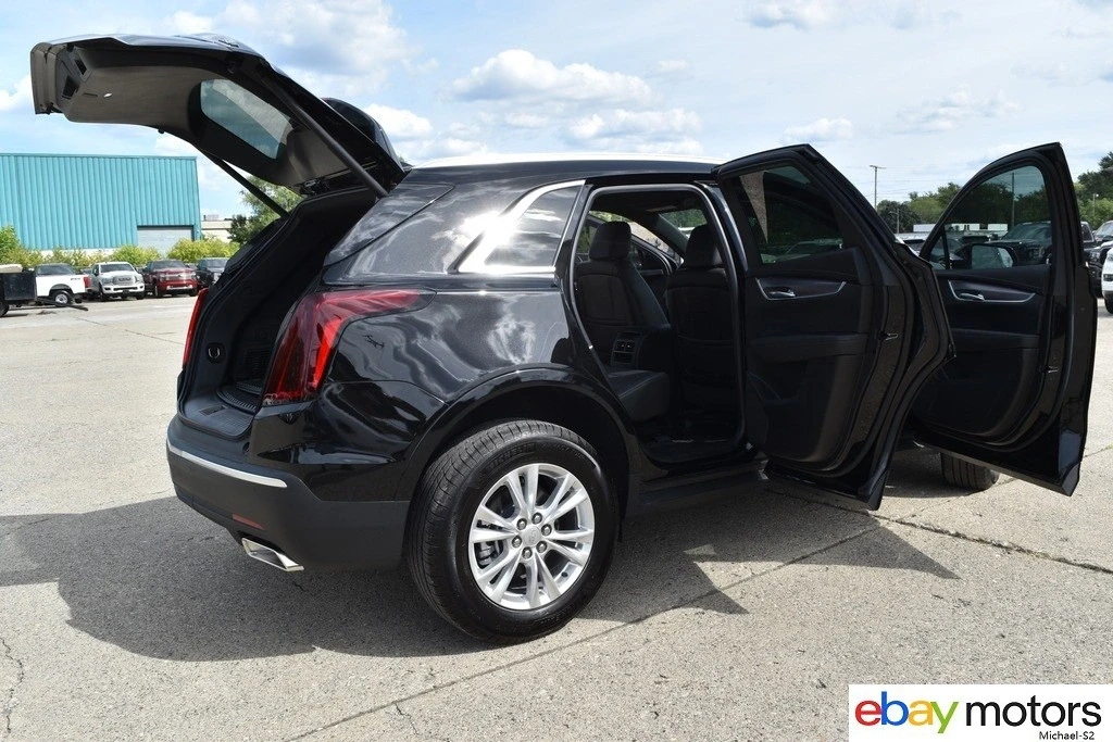 2025 Cadillac XT5 - Image 20 of 21