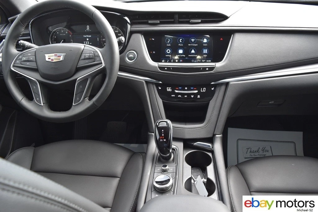2025 Cadillac XT5 - Image 14 of 21