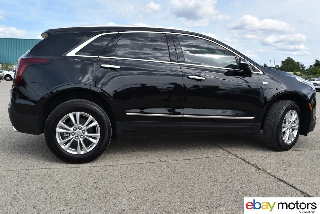 2025 Cadillac XT5 - Image 4 of 21