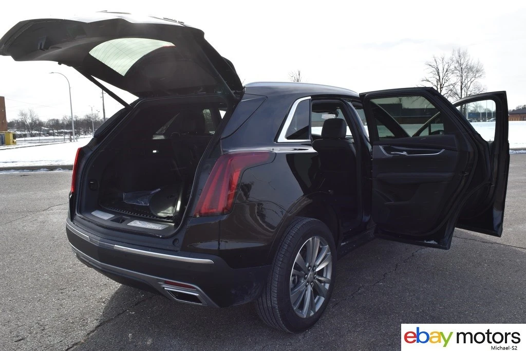 2025 Cadillac XT5 - Image 20 of 21