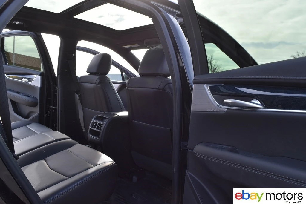 2025 Cadillac XT5 - Image 18 of 21