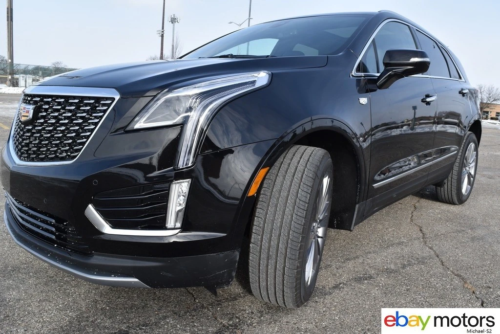 2025 Cadillac XT5 - Image 9 of 21