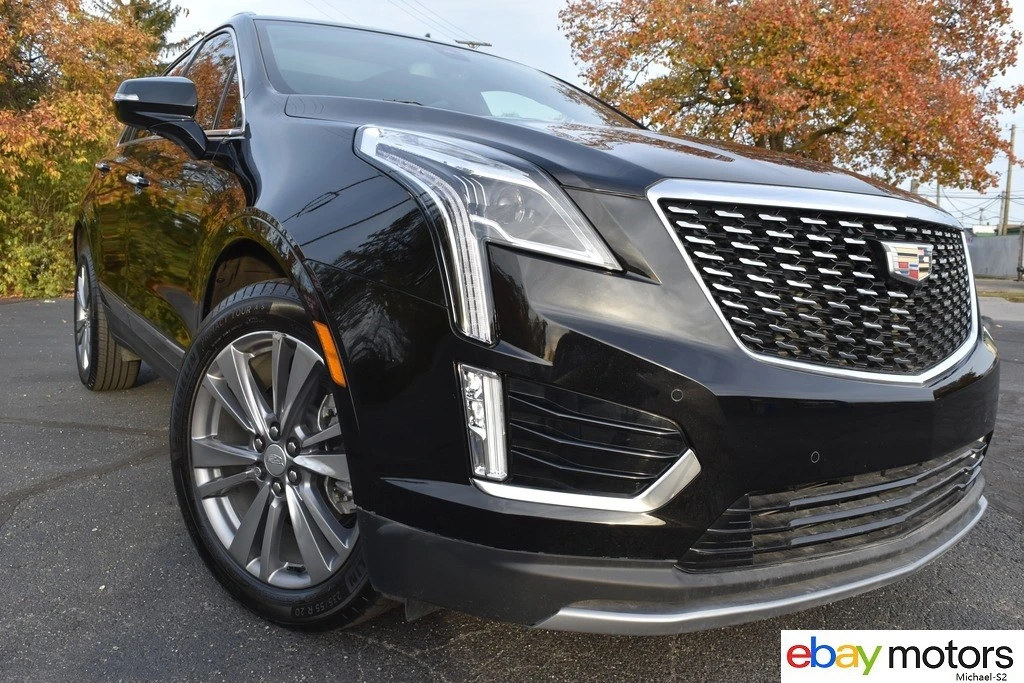 2025 Cadillac XT5 - Image 2 of 21