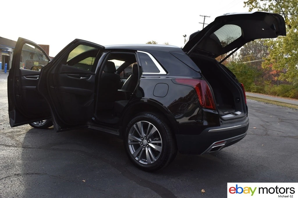 2025 Cadillac XT5 - Image 18 of 21