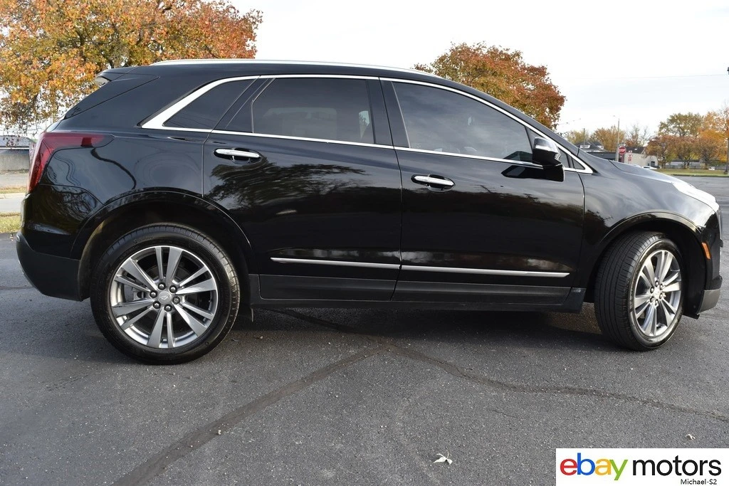 2025 Cadillac XT5 - Image 4 of 21
