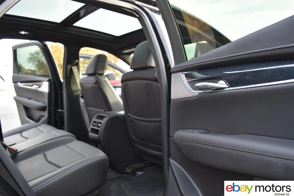 2025 Cadillac XT5 - Image 17 of 21