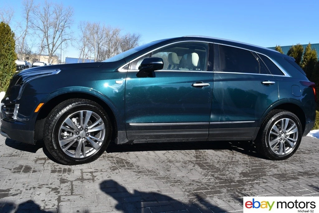 2025 Cadillac XT5 - Image 8 of 21
