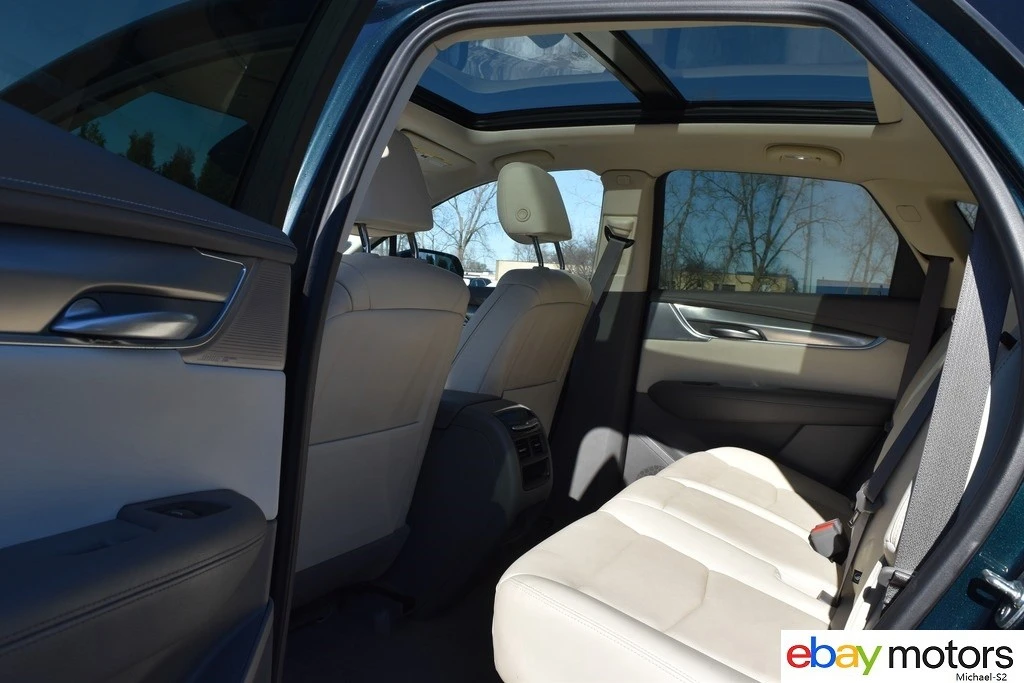 2025 Cadillac XT5 - Image 13 of 21