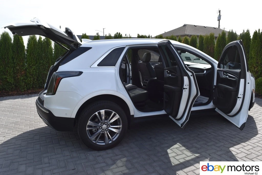 2025 Cadillac XT5 - Image 20 of 21