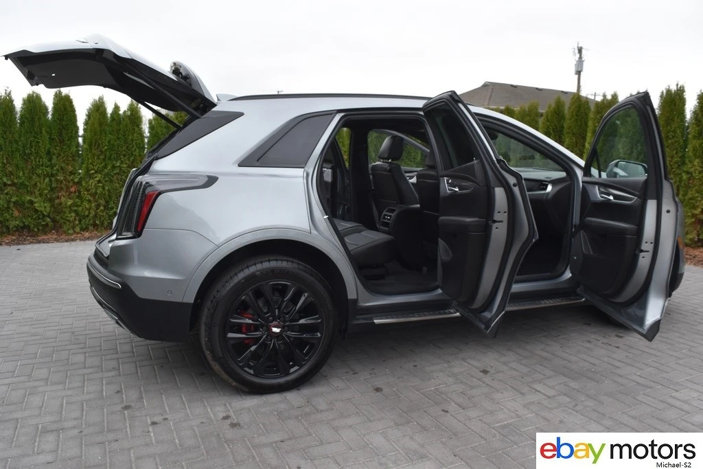 2025 Cadillac XT5 - Image 20 of 21