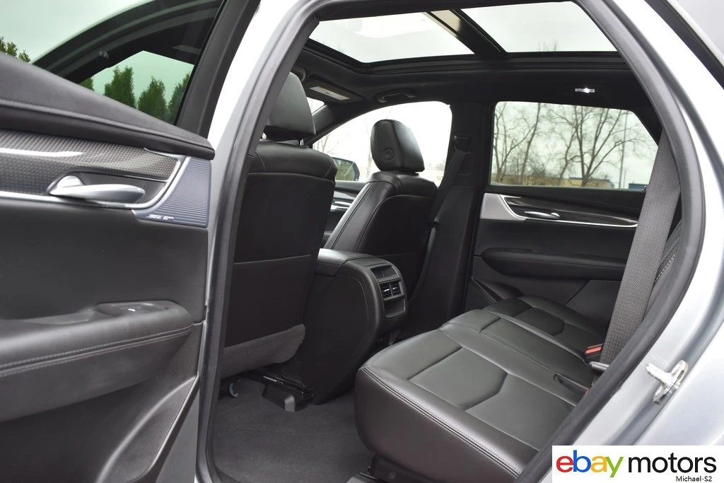 2025 Cadillac XT5 - Image 13 of 21