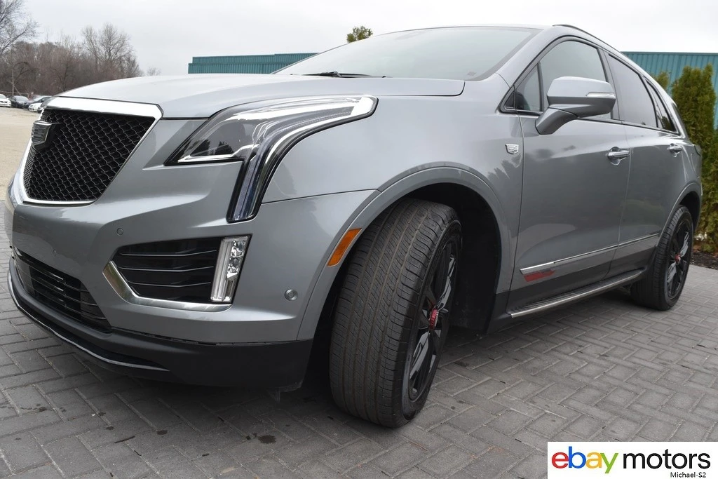 2025 Cadillac XT5 - Image 9 of 21