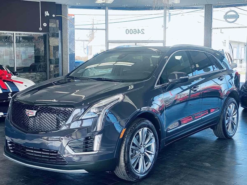 2025 Cadillac XT5 - Image 8 of 21