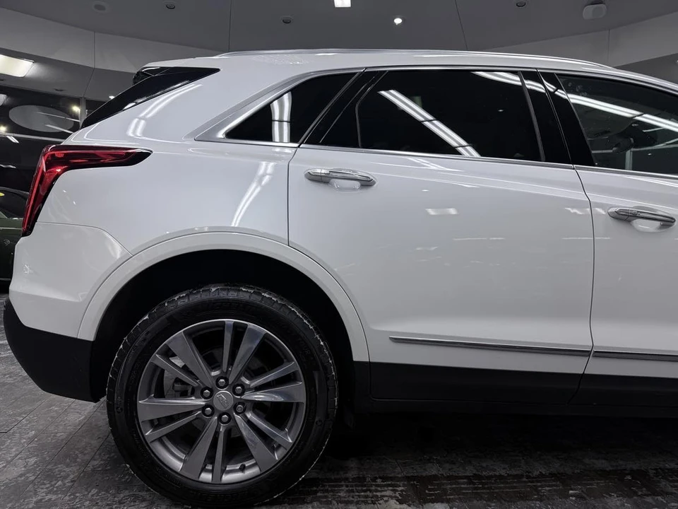 2025 Cadillac XT5 - Image 6 of 12