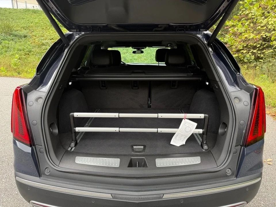 2025 Cadillac XT5 - Image 17 of 21
