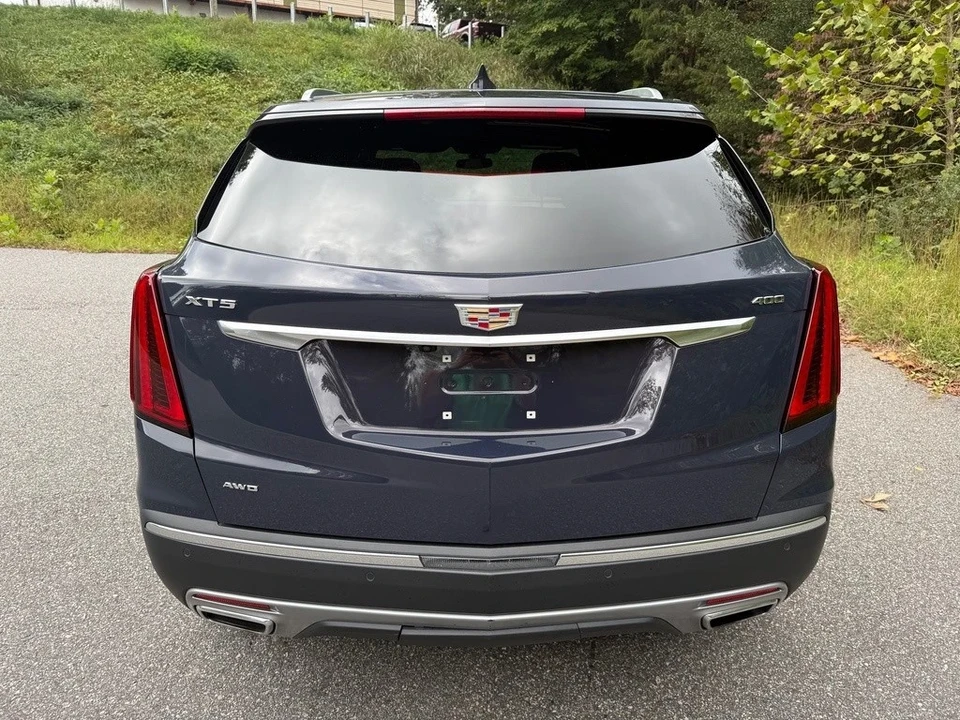 2025 Cadillac XT5 - Image 7 of 21