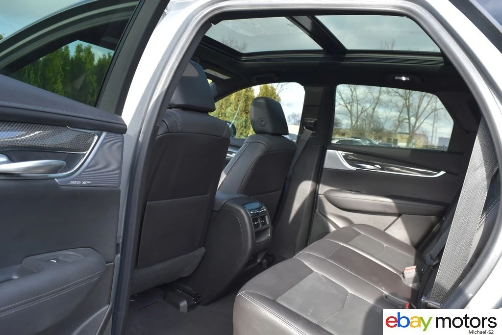 2025 Cadillac XT5 - Image 13 of 21
