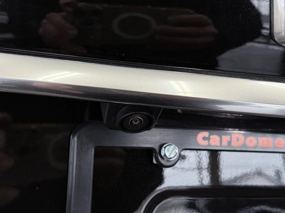 2025 Cadillac XT5 - Image 17 of 21