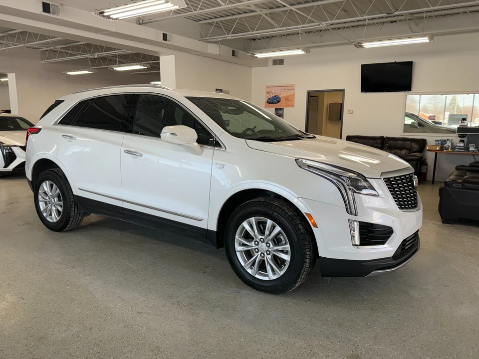 2025 Cadillac XT5 - Image 4 of 21