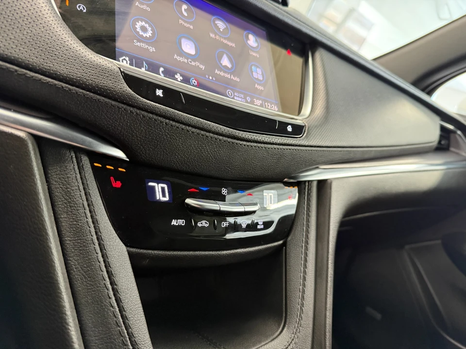 2025 Cadillac XT5 - Image 19 of 21